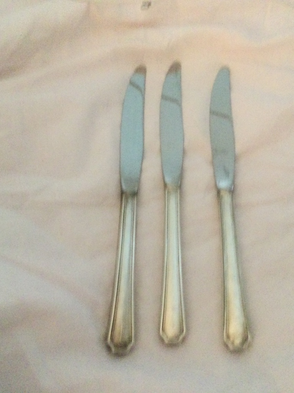 3 Desoto International Silver Silverplate  9” Knives